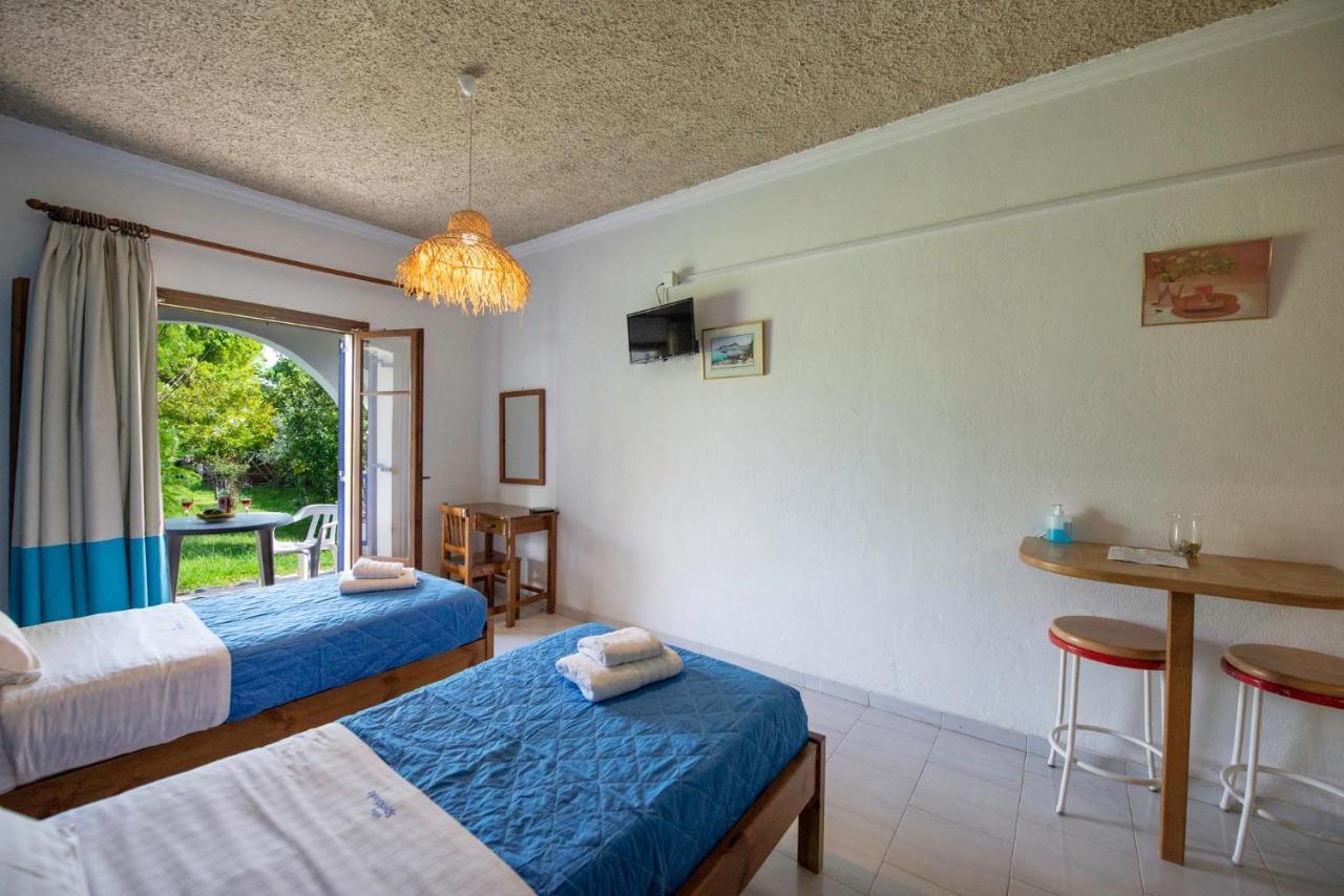 Villa Spyridoula Studios On The Beach Sidárion Eksteriør bilde